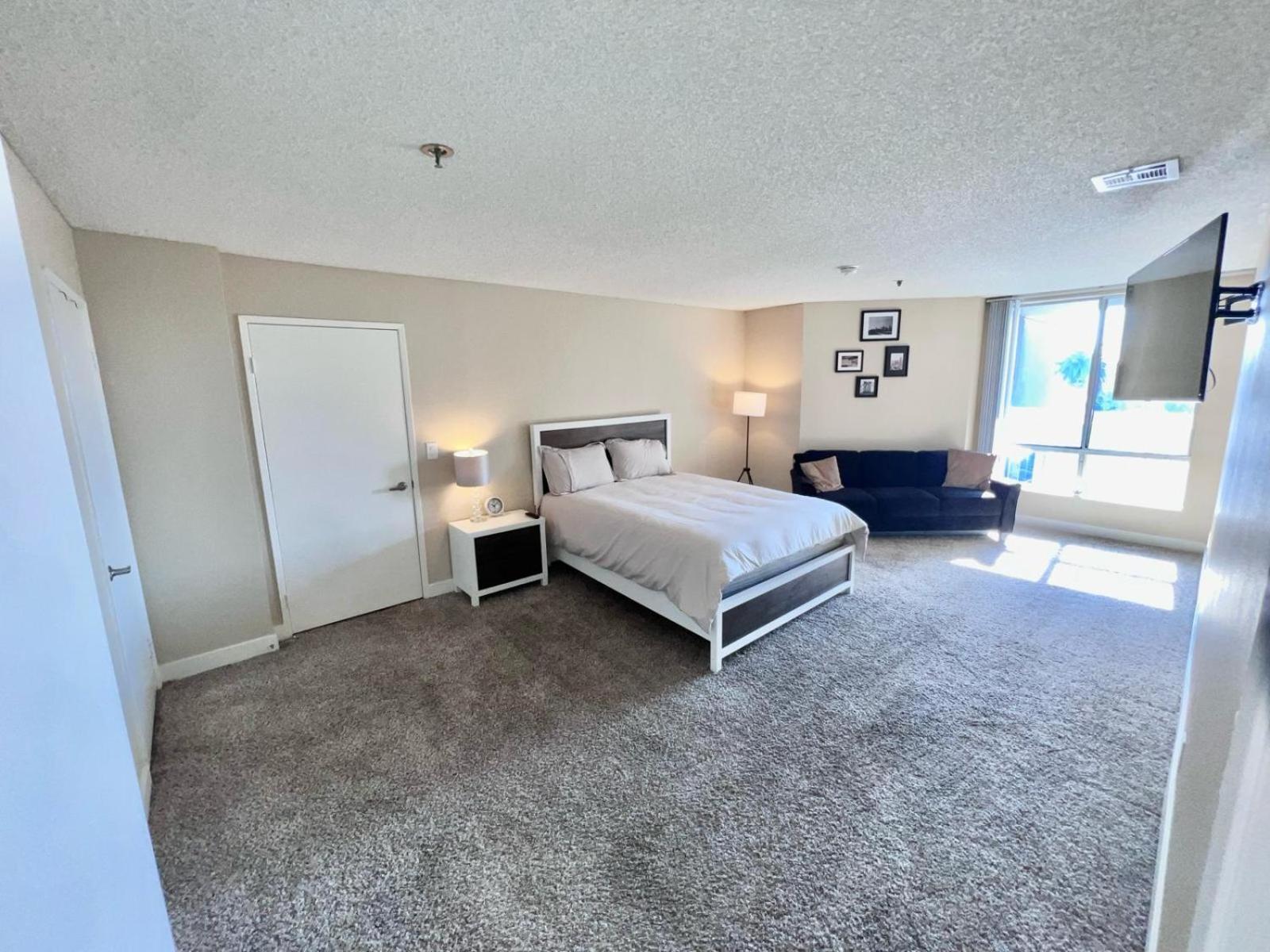 Hollywood Two Bedroom & Free Two Parking Spots Apartment لوس أنجلوس المظهر الخارجي الصورة