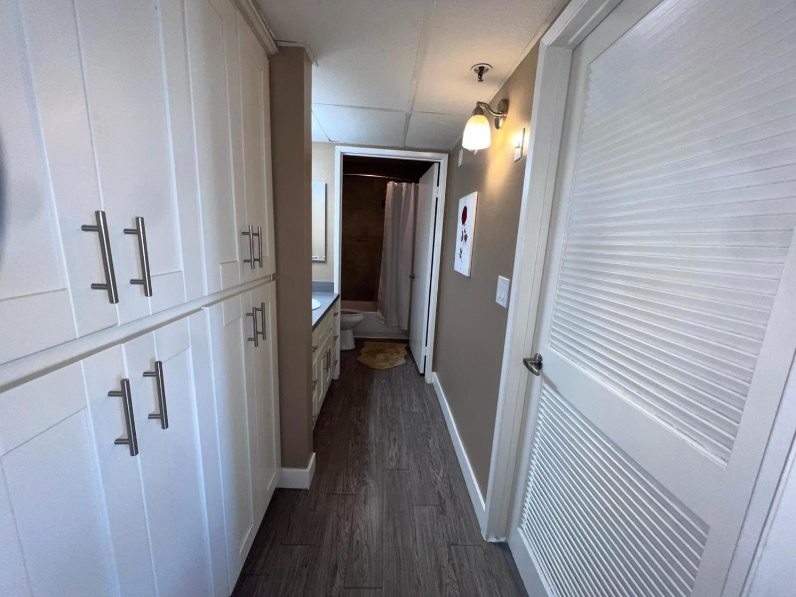 Hollywood Two Bedroom & Free Two Parking Spots Apartment لوس أنجلوس المظهر الخارجي الصورة